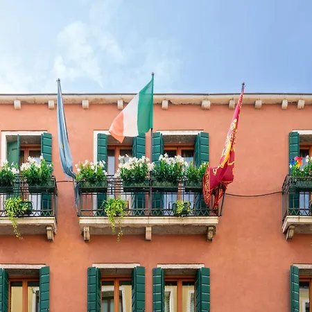 Palazzo San Luca Venecia