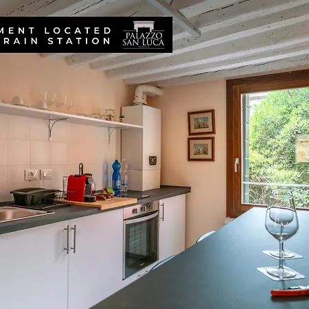 Palazzo San Luca 3*