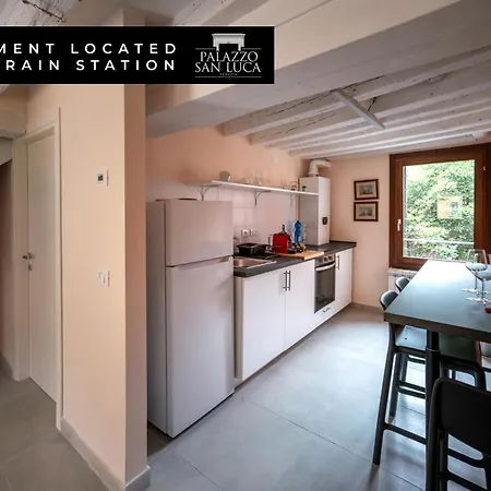Palazzo San Luca 3* Venice