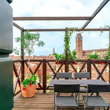 Palazzo San Luca Guest house 3*