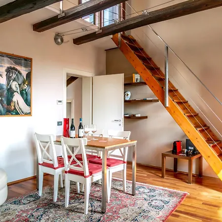 Guest house Palazzo San Luca 3*