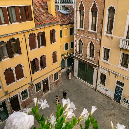 Palazzo San Luca Gæstehus Venedig