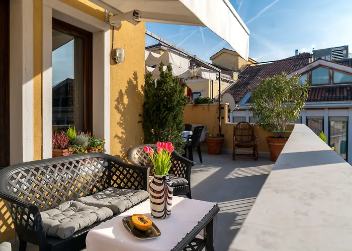 Palazzo San Luca Affittacamere 4*