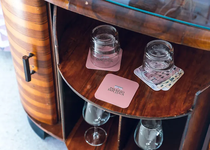 Palazzo San Luca Affittacamere 4*