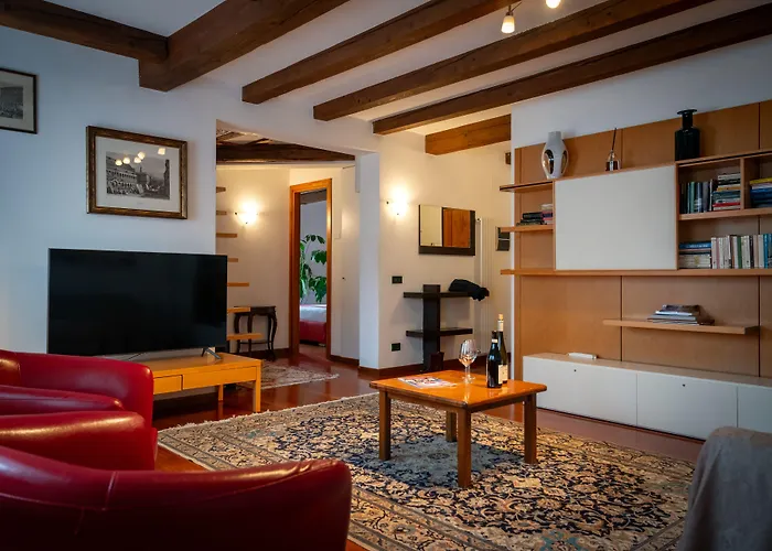 Palazzo San Luca Venezia