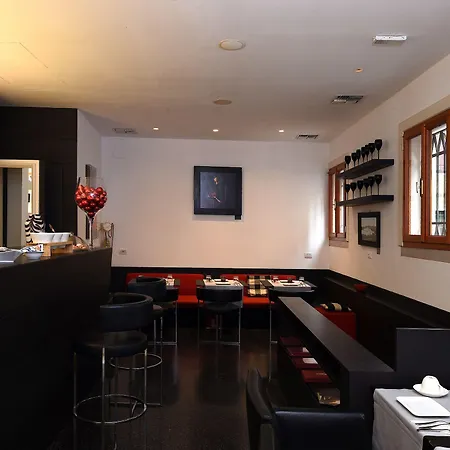 Palazzo San Luca Pensionat 4*