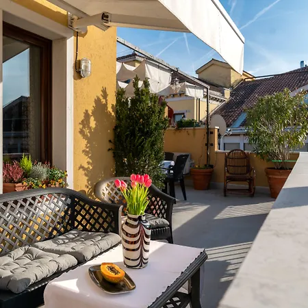 Palazzo San Luca Pensjonat 4*