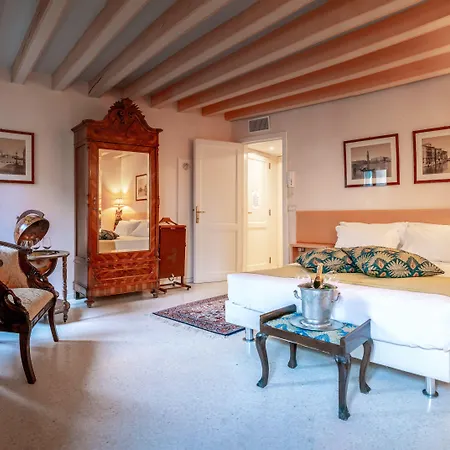 Palazzo San Luca Gasthof 4*