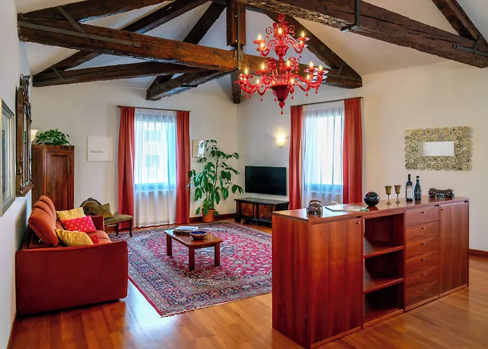 בית הארחה Palazzo San Luca ונציה