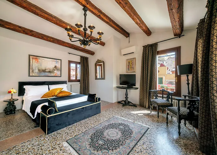בית הארחה Palazzo San Luca ונציה